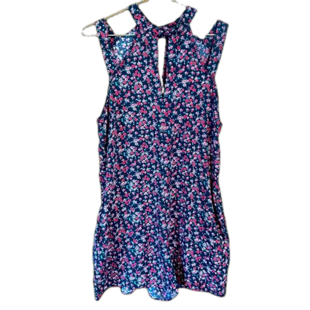 One Clothing size large floral romper